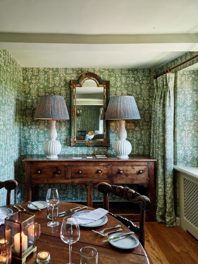 Townhouse Suites- Abbey Row Malmesbury Bagian luar foto