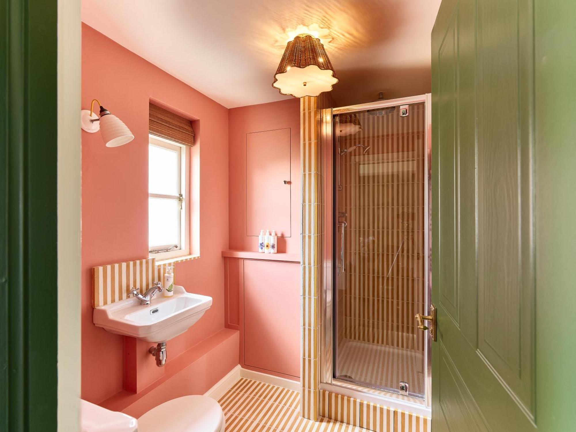 Townhouse Suites- Abbey Row Malmesbury Ruang foto